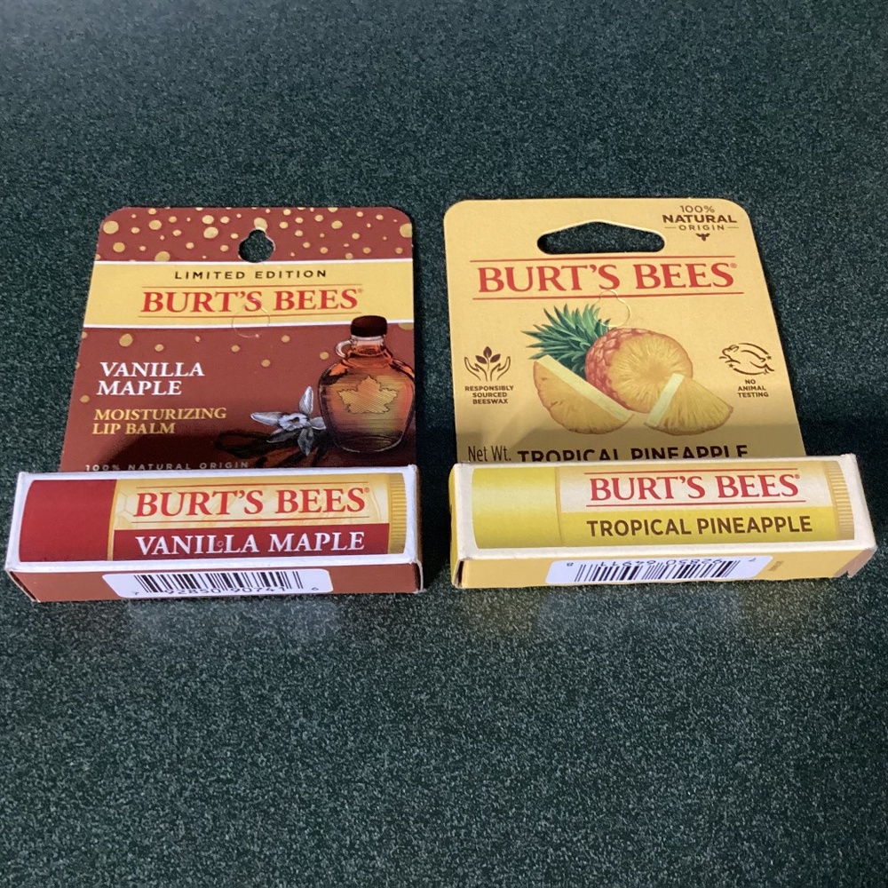 Burt’s Bees Moisturizing Lip Balm Bundle Tropical Pineapple & Vanilla Maple